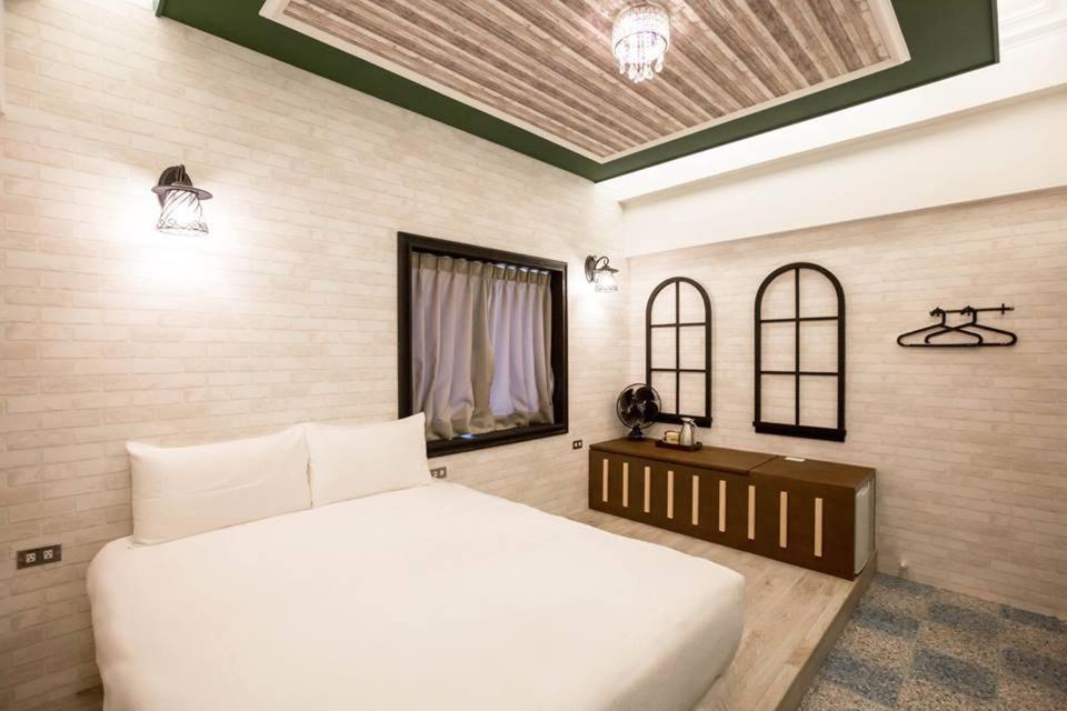 Liuqiu Antique Tea House Bed & Breakfast เสี่ยวหลิวฉิว ภายนอก รูปภาพ