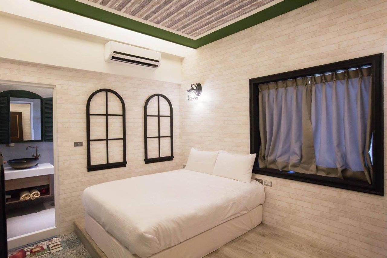 Liuqiu Antique Tea House Bed & Breakfast เสี่ยวหลิวฉิว ภายนอก รูปภาพ